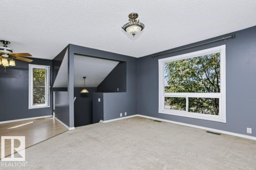 3633 44 Avenue Nw, Edmonton, AB 