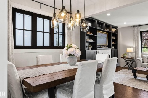 7308 100 Avenue Nw, Edmonton, AB 