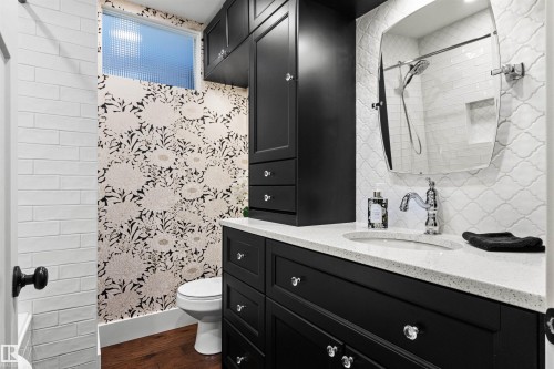 7308 100 Avenue Nw, Edmonton, AB 