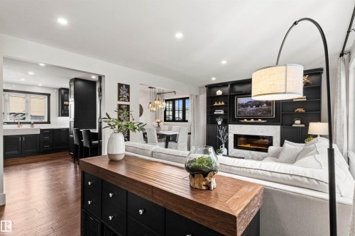 7308 100 Avenue Nw, Edmonton, AB 