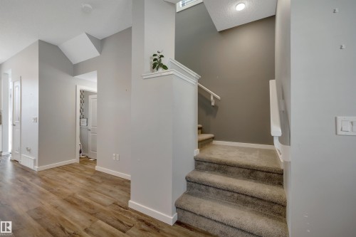 2605 Maple Way Nw, Edmonton, AB 
