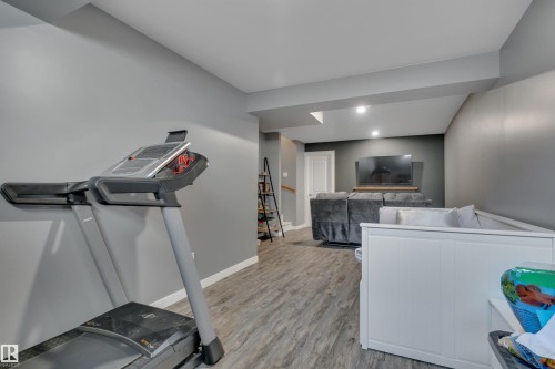 2605 Maple Way Nw, Edmonton, AB 