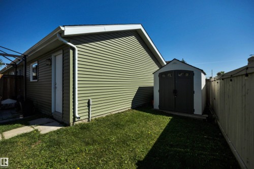 2605 Maple Way Nw, Edmonton, AB 