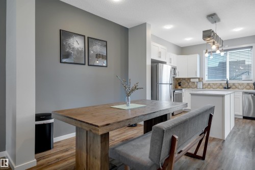 2605 Maple Way Nw, Edmonton, AB 