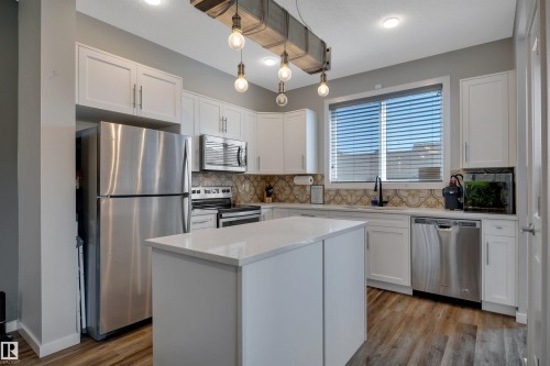 2605 Maple Way Nw, Edmonton, AB 