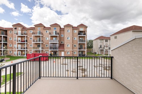 #39 13825 155 Av Nw, Edmonton, AB - Outdoor With Balcony