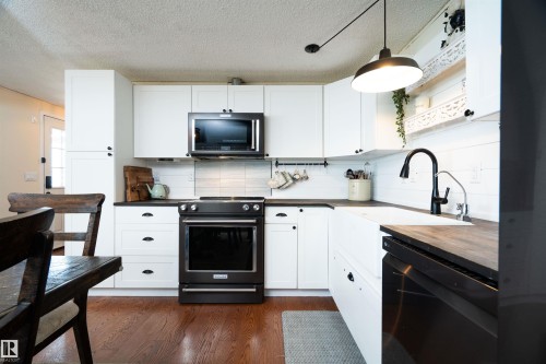 1215 Lake Vista Crescent   Sherwood Park, AB T8H 1K5