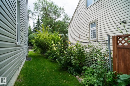 10936 70 Avenue Nw, Edmonton, AB 