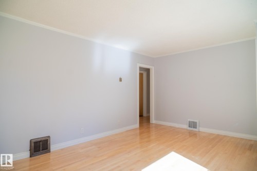 10936 70 Avenue Nw, Edmonton, AB 