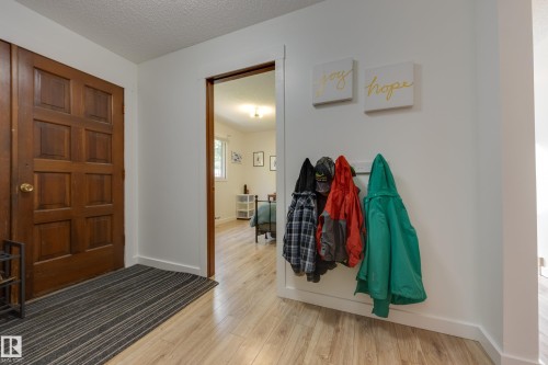 77 Beacon Crescent, St. Albert, AB 