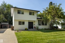 77 BEACON Crescent  St. Albert, AB T8N 0A4
