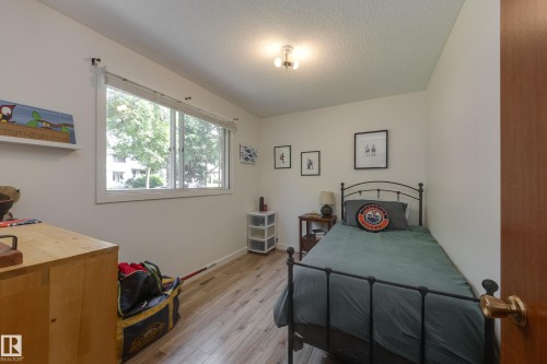 77 Beacon Crescent, St. Albert, AB 