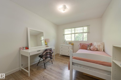 77 Beacon Crescent, St. Albert, AB 