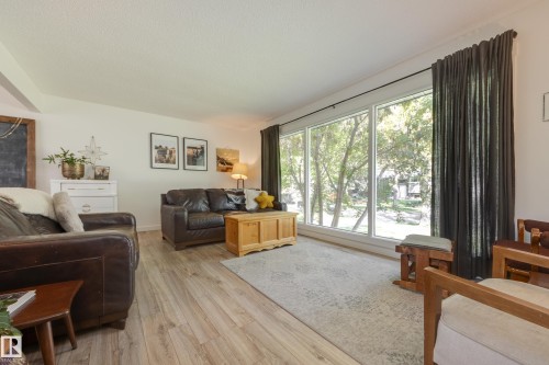 77 Beacon Crescent, St. Albert, AB 