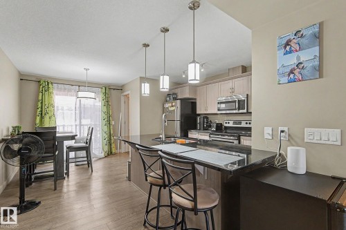 #77 1776 Cunningham Wy Sw, Edmonton, AB - Indoor Photo Showing Kitchen With Upgraded Kitchen