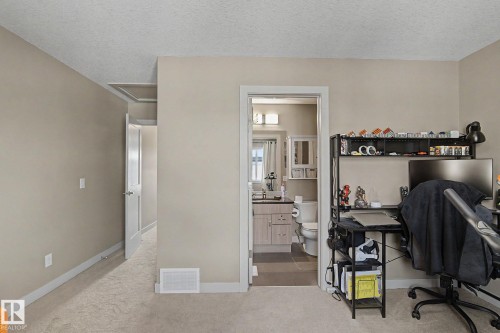 #77 1776 Cunningham Wy Sw, Edmonton, AB - Indoor
