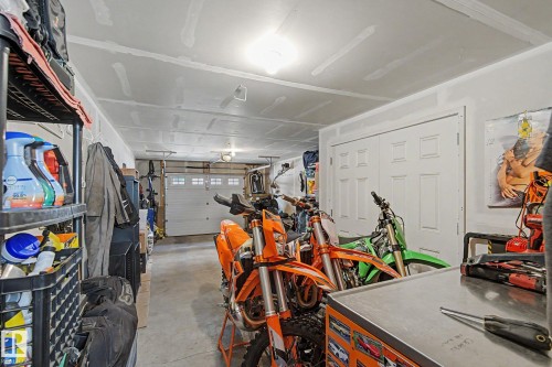 #77 1776 Cunningham Wy Sw, Edmonton, AB - Indoor