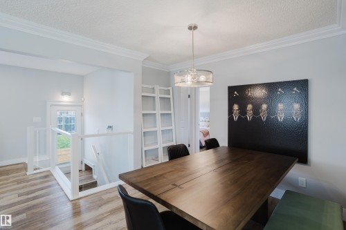 9330 162 Street Nw, Edmonton, AB 