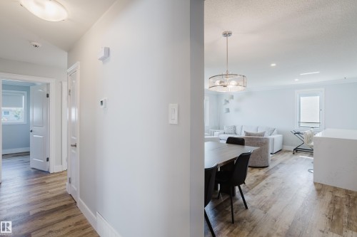 9330 162 Street Nw, Edmonton, AB 