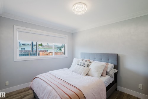 9330 162 Street Nw, Edmonton, AB 