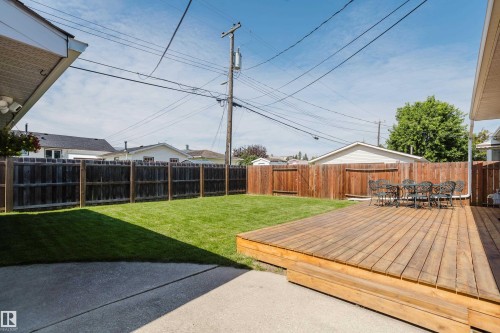 9330 162 Street Nw, Edmonton, AB 