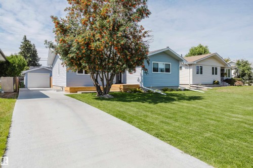 9330 162 Street Nw, Edmonton, AB 