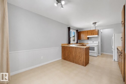 3908 41 Avenue Nw, Edmonton, AB 