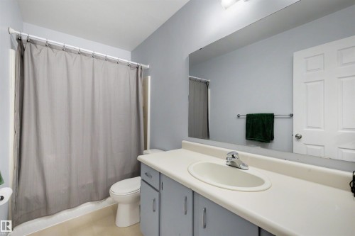3908 41 Avenue Nw, Edmonton, AB 