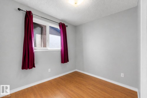 3908 41 Avenue Nw, Edmonton, AB 