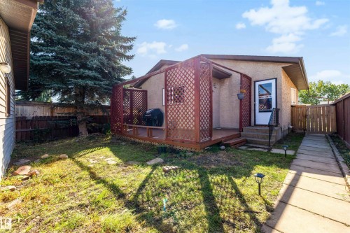 3908 41 Avenue Nw, Edmonton, AB 