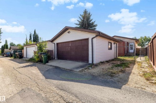 3908 41 Avenue Nw, Edmonton, AB 