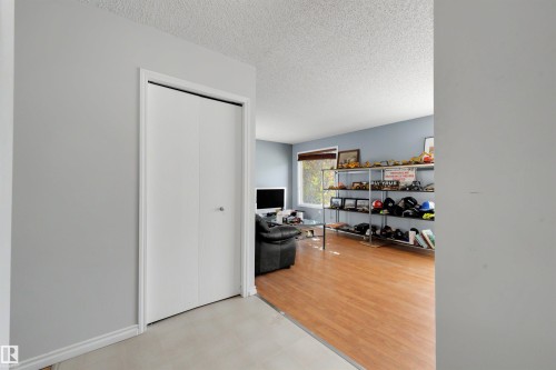 3908 41 Avenue Nw, Edmonton, AB 