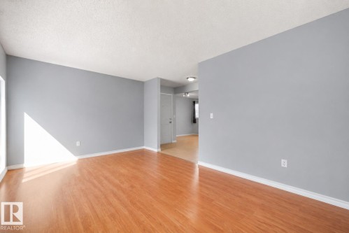 3908 41 Avenue Nw, Edmonton, AB 