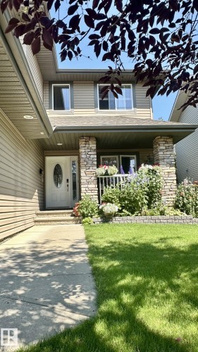 Front entry - 57 Homestead Crescent Nw, Edmonton, AB 