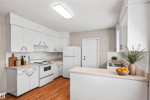 11811 70 Street Nw, Edmonton, AB 