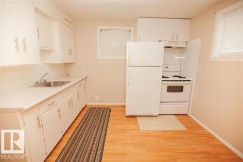 11811 70 Street Nw, Edmonton, AB 
