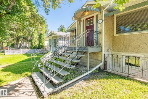 11811 70 Street Nw, Edmonton, AB 