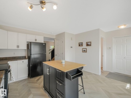 26 Allard Way, Fort Saskatchewan, AB 