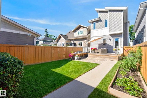 10937 130 Street Nw, Edmonton, AB 