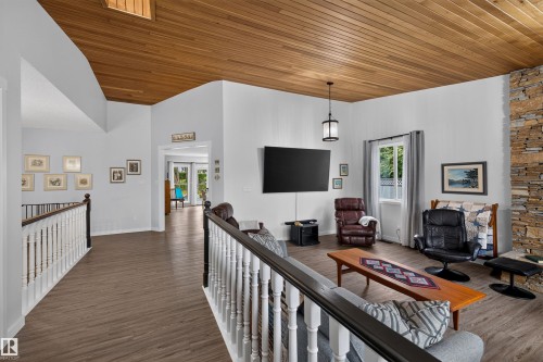 3 Hickory Crescent, Sherwood Park, AB 