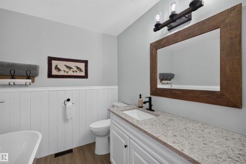 3 Hickory Crescent, Sherwood Park, AB 