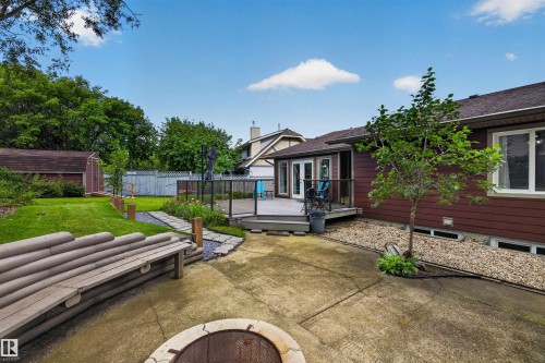 3 Hickory Crescent, Sherwood Park, AB 