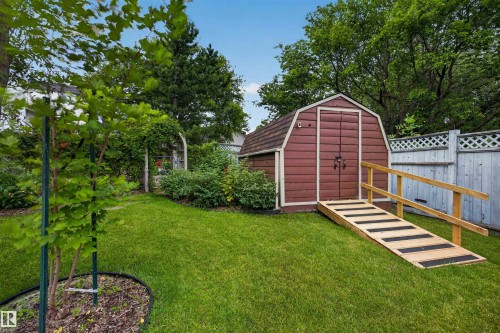 3 Hickory Crescent, Sherwood Park, AB 