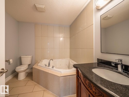 10650 67 Avenue Nw, Edmonton, AB 