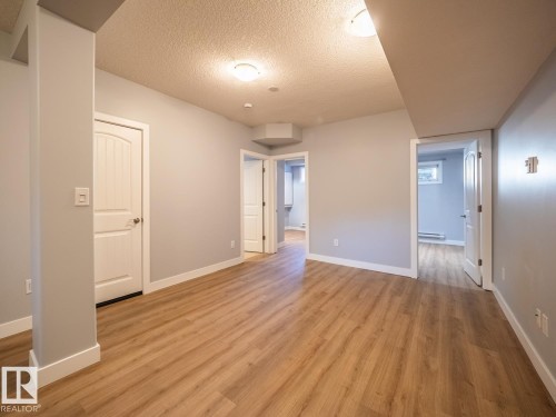 10650 67 Avenue Nw, Edmonton, AB 
