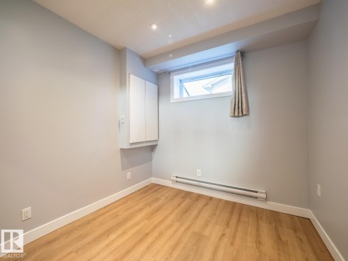 10650 67 Avenue Nw, Edmonton, AB 
