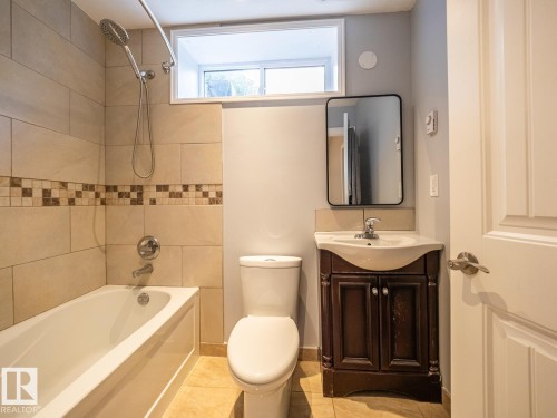 10650 67 Avenue Nw, Edmonton, AB 