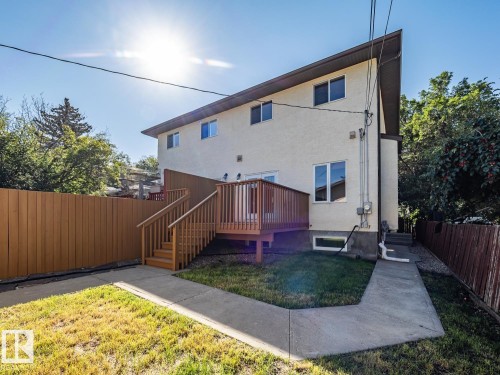 10650 67 Avenue Nw, Edmonton, AB 