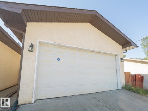 10650 67 Avenue Nw, Edmonton, AB 