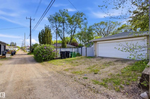 10138 74 Street Nw, Edmonton, AB 